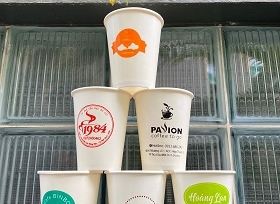 In lụa trên ly giấy tiết kiệm chi phí